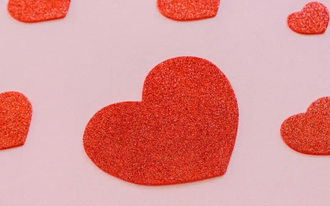 Love-hearts-on-pink-background